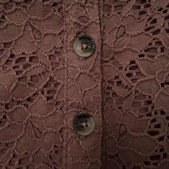 Aeropostale Small pink laced crop top - Picture 4 of 4